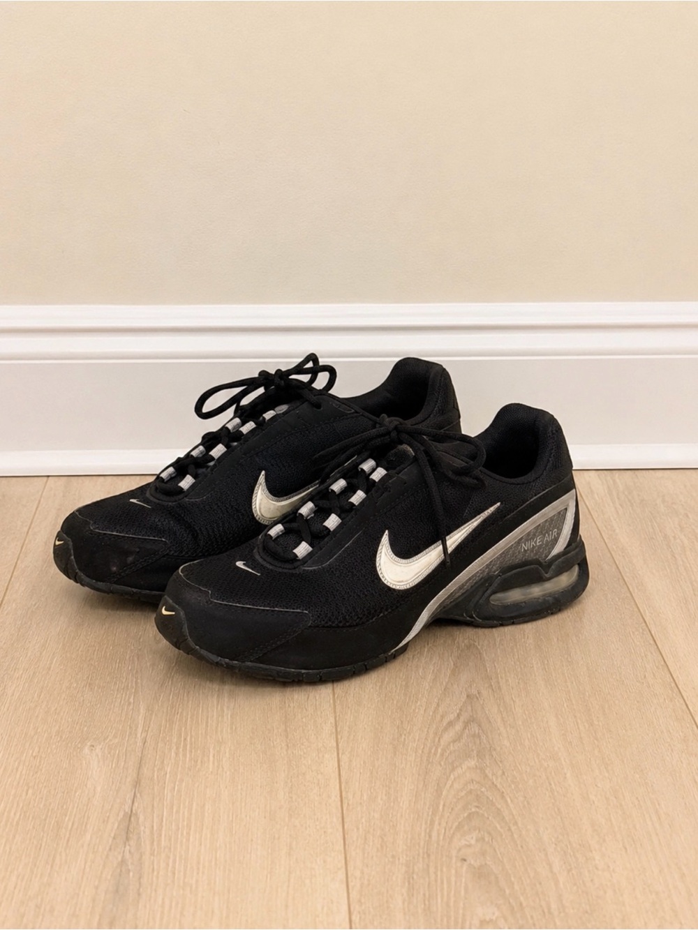 Nike Air Max Torch 3 Black White Sneakers Men’s 12